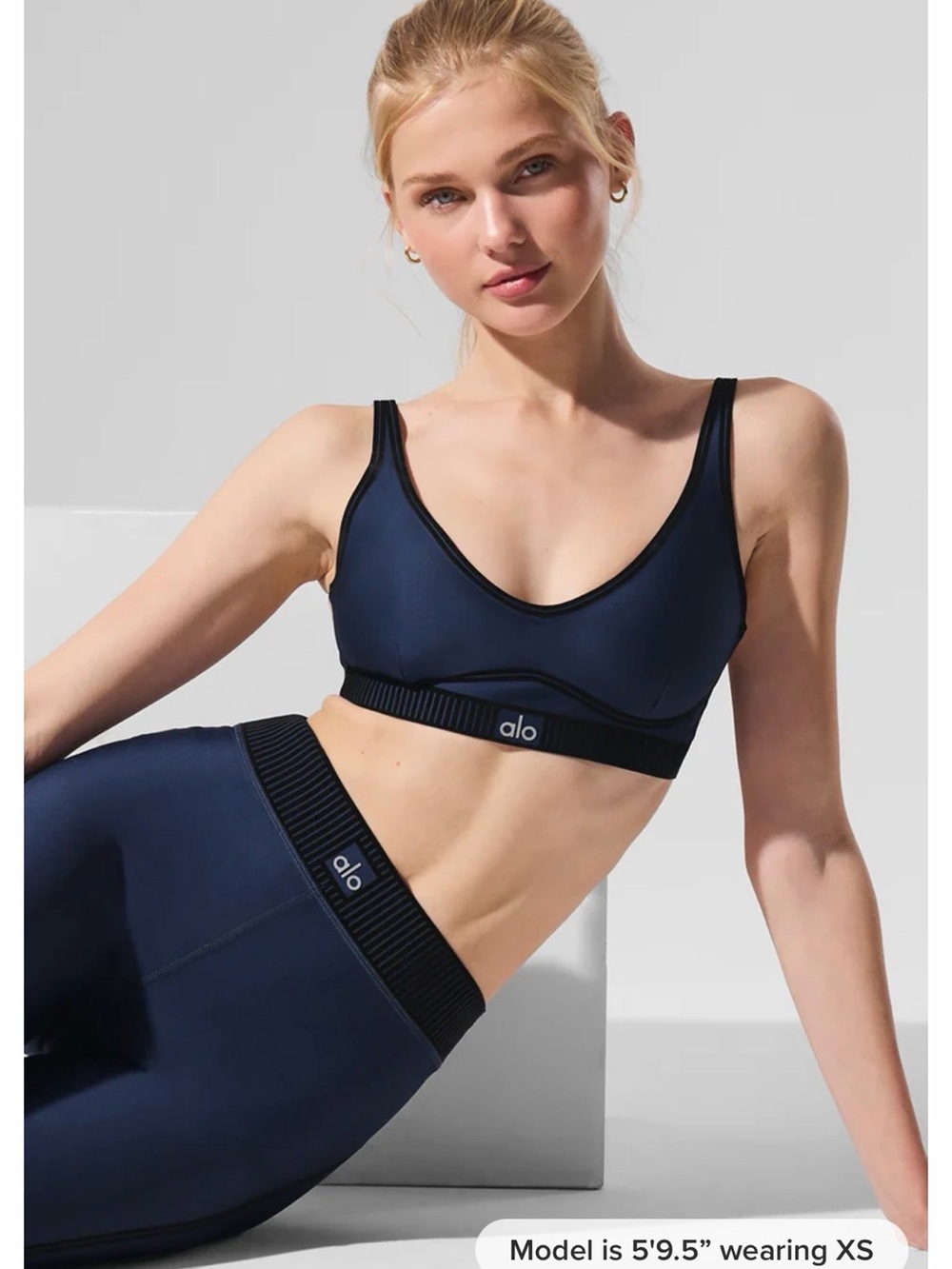 ALO Yoga Airlift Line Up Bra